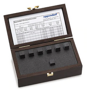 德國艾本德Eppendorf BioSpectrometer? 標(biāo)準(zhǔn)濾光片套件,用于驗證分光光度測定準(zhǔn)確度和波長系統(tǒng)誤差的濾光片套件(符合NIST?標(biāo)準(zhǔn))